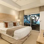 Villa Stern Close Camps Bay